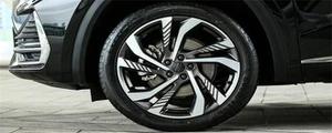 多少公里換一次輪胎？