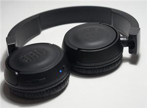 JBL T450BT耳机指示灯灯光含义