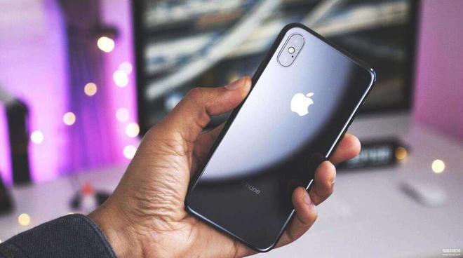 现在是购买iPhone8还是购买iPhoneX呢？你们会选择哪个？