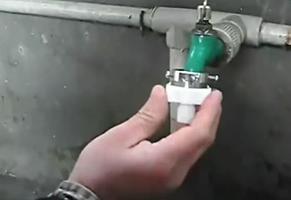 洗衣机进水管怎么安装？洗衣机水管安装视频教程