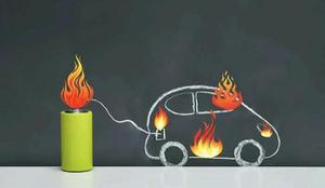新能源汽车起火用什么灭火