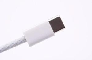 所有USB-C数据线都可以给iPhone 15充电吗？