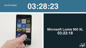 lumia950xl和950对比（Lumia 950与950 XL速度比拼）