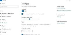 如何在Windows10上连接鼠标时自动禁用触摸板